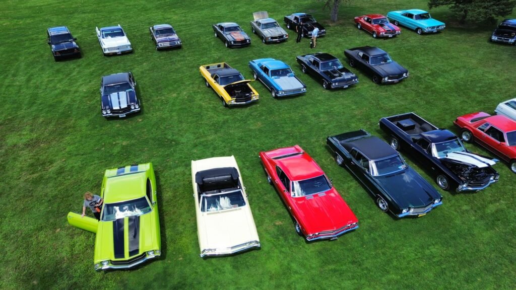 Chevelle Club of Michigan Hines Drive Cruise